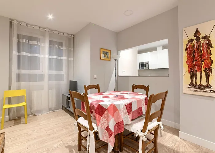 Salgeta Reformado Amplio Y Acogedor Con Wifi Barakaldo