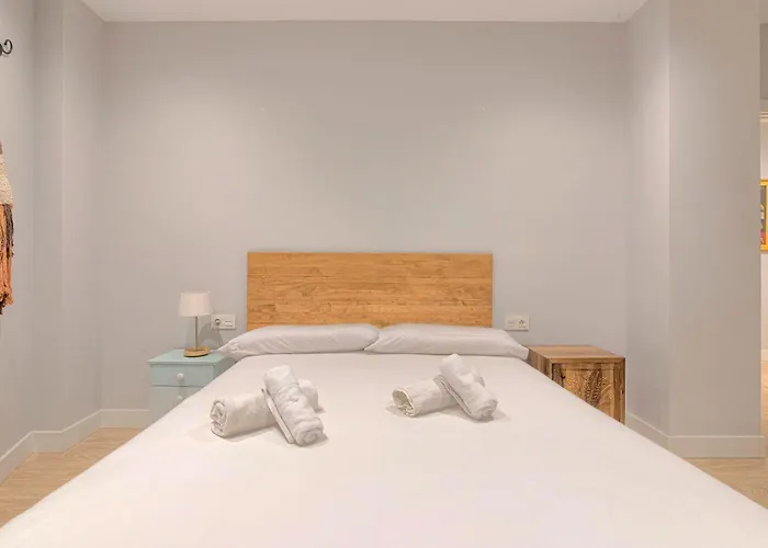 Apartment Salgeta Reformado Amplio Y Acogedor Con Wifi